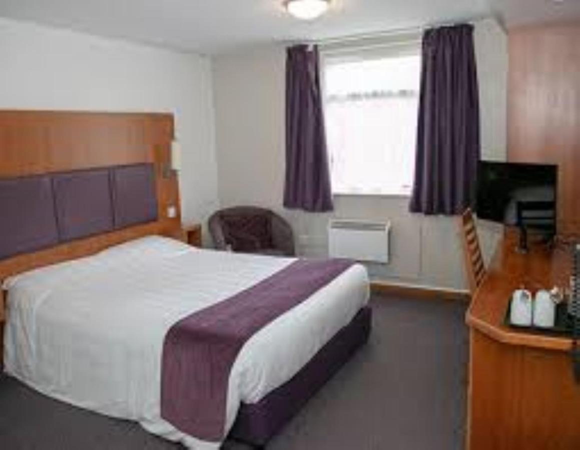 Bluemont Hotel Bromsgrove Buitenkant foto